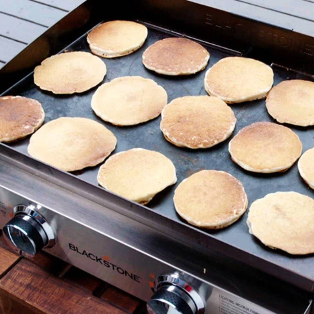 Blackstone 22" Tabletop Griddle – 2 Adjustable Burners