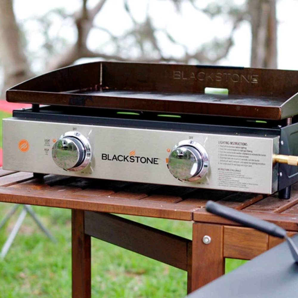 Blackstone 22" Tabletop Griddle – 2 Adjustable Burners